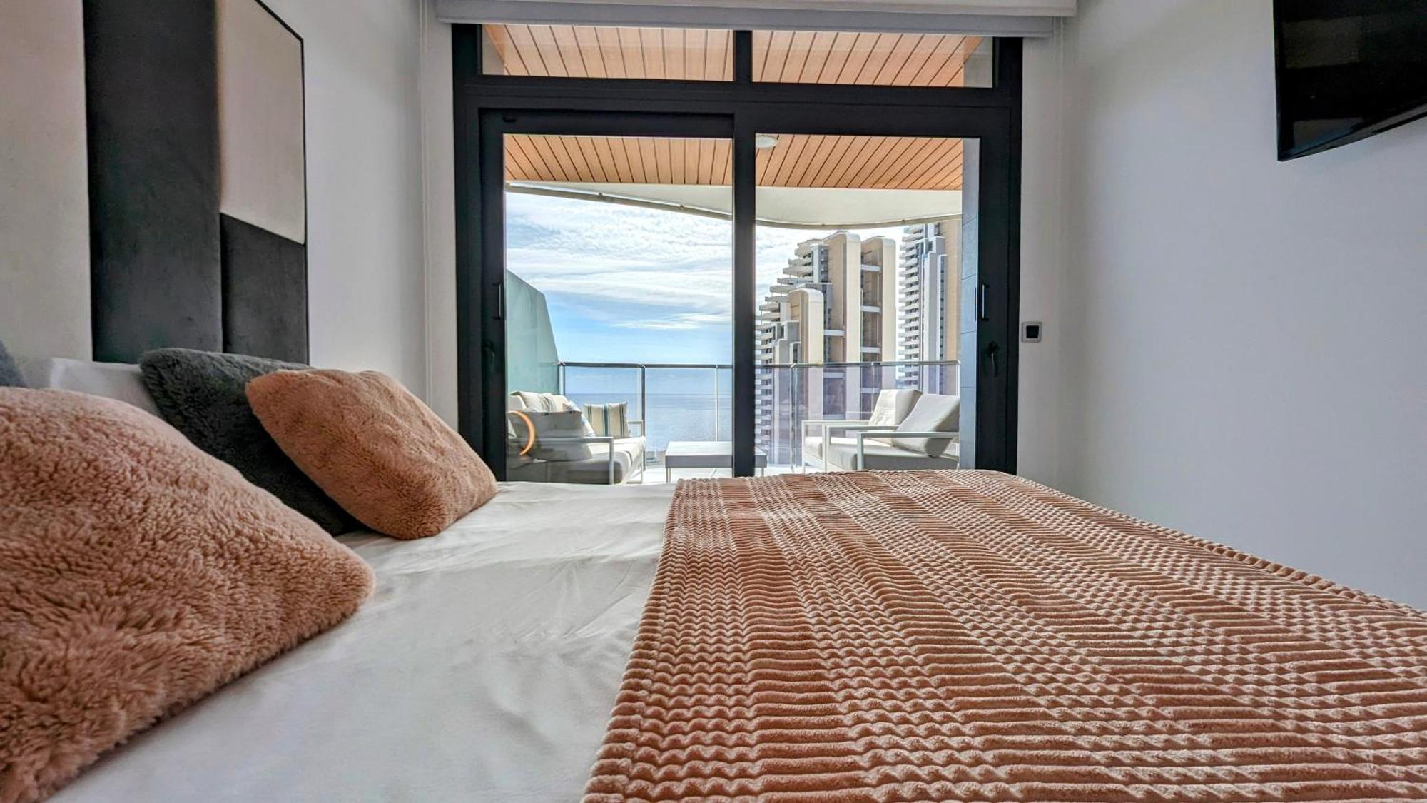 Sunset Waves Luxury Apartment Бенідорм Екстер'єр фото